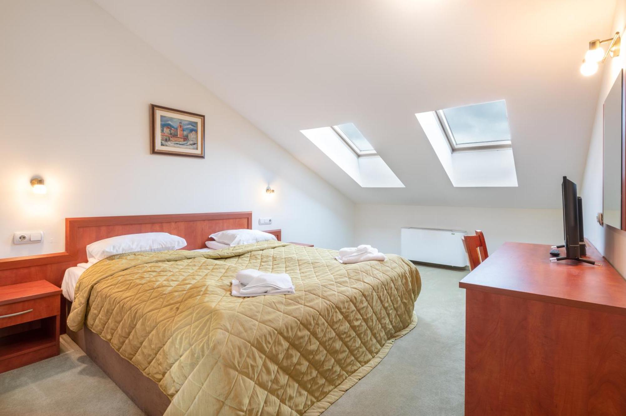 Coliving Bansko, The Social Hotel By Networking Premium バンスコ エクステリア 写真