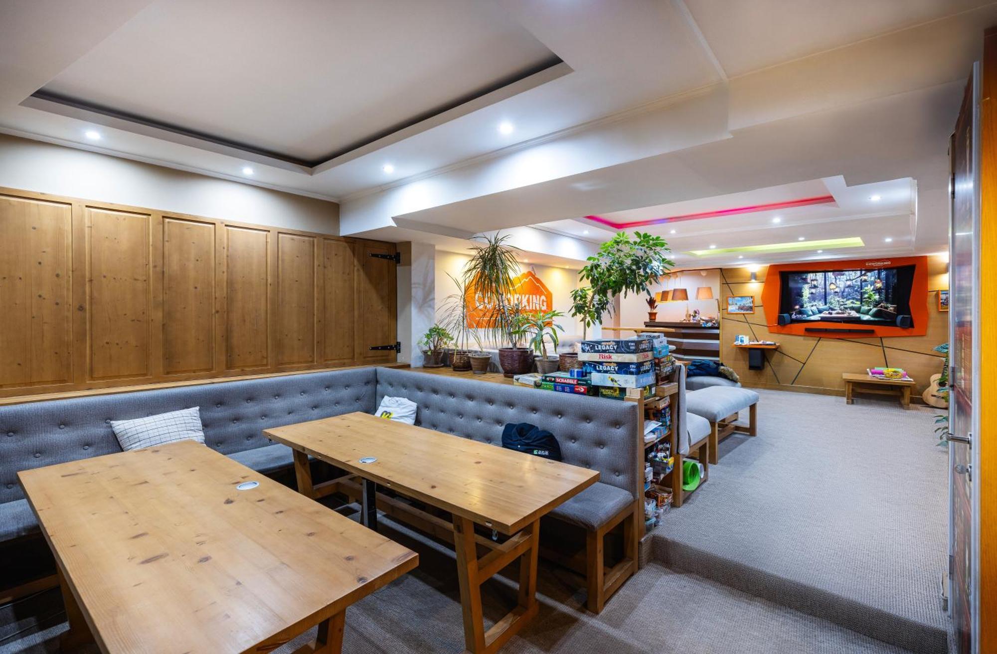 Coliving Bansko, The Social Hotel By Networking Premium バンスコ エクステリア 写真